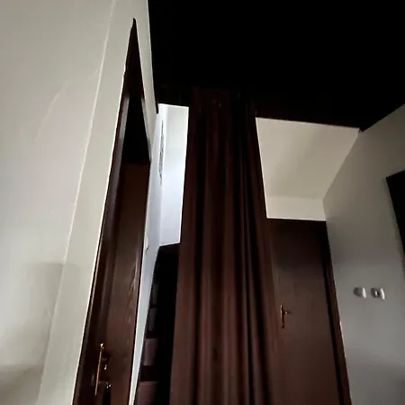 Sirince Citak Konaklari - Panoramik Manzarali Kral Dairesi B&B *