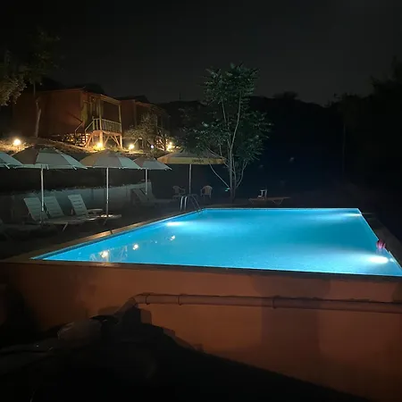 Sirince Citak Konaklari - Panoramik Manzarali Kral Dairesi *