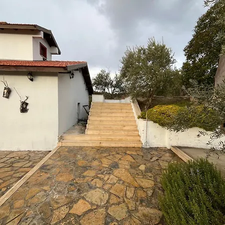 Sirince Citak Konaklari - Panoramik Manzarali Kral Dairesi B&B