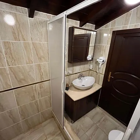 B&B Sirince Citak Konaklari - Panoramik Manzarali Kral Dairesi *